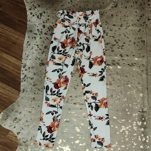 Floral Print Pants with Tie Waist - Picture 1 of 4
